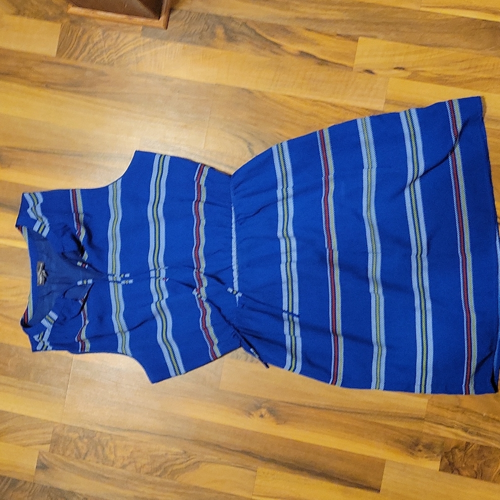 Market and Spruce blue sewn dress